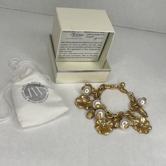 Gold Floral & Pearl Charm Bracelet With Rhinestones By John Wind Maximal Art - Picture 2 of 6